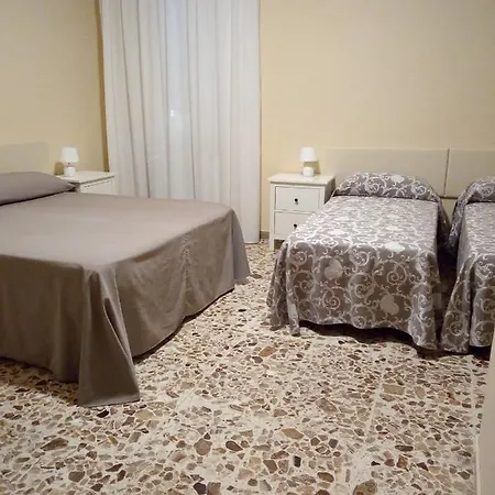 Hotel Stipino Lucca Buitenkant foto